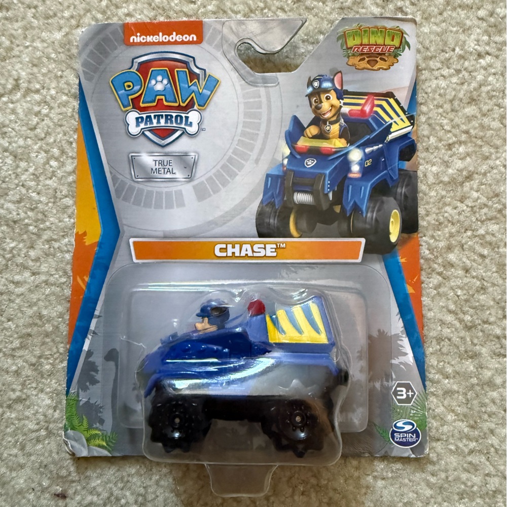 Paw Patrol Chase Dino Rescue Toy Vehicle Blue and Yellow True Metal NEW toy car